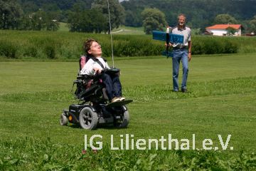 beeindruckend  beeindruckend