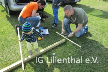 der Nachwuchs hilft der Nachwuchs hilft